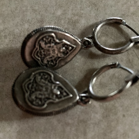 Teardrop red/orange stone earrings - Picture 4 of 5